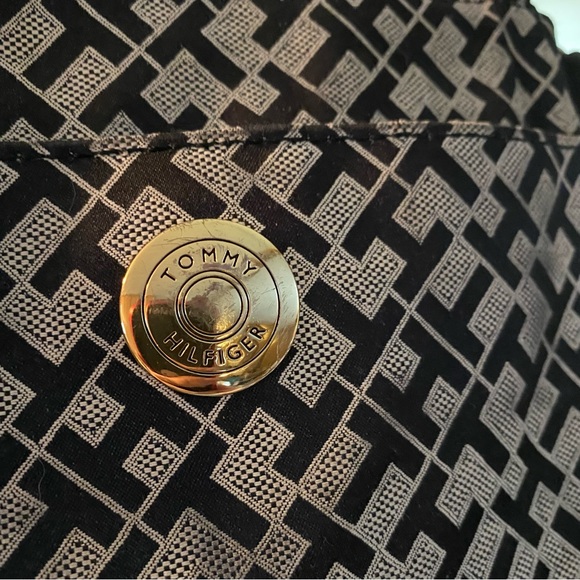 Tommy Hilfiger Signature Logo Crossbody Purse O/S - Picture 2 of 5